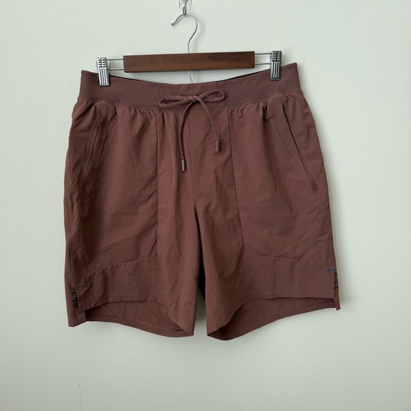lululemon athletica Other - Lululemon License to Train Linerless Shorts 7” Men’s Size Large